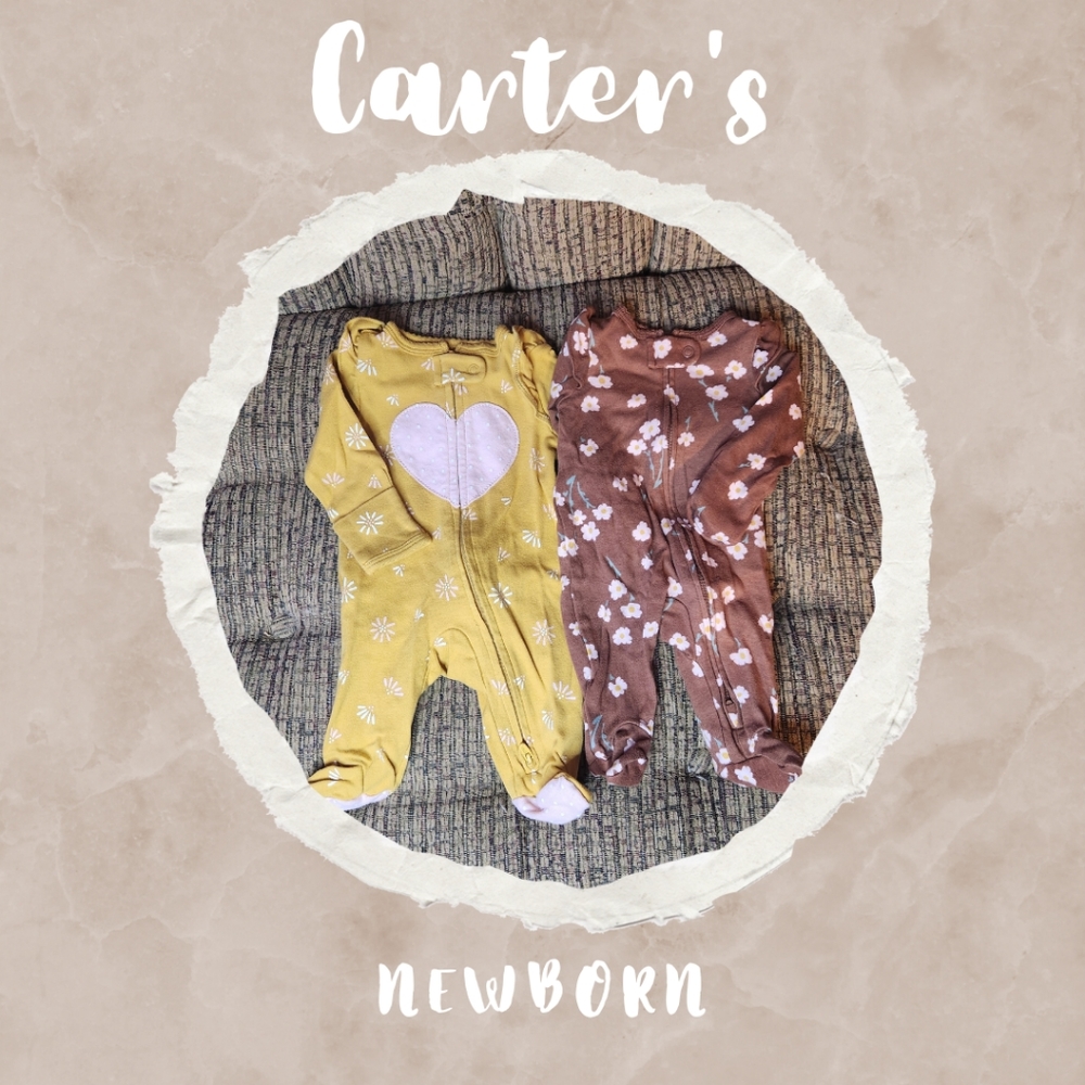 Carter's Newborn Sleeper Set